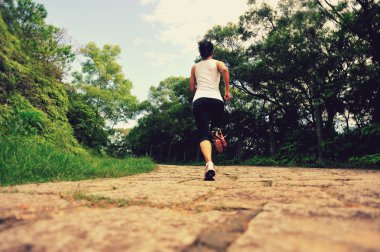 çalışan runner atlet