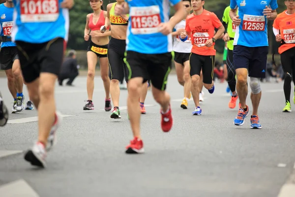 Atletas de maratón compitiendo en fitness — Foto de Stock