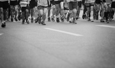 Maraton sporcular Fitness konusunda rekabet