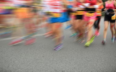 Maraton sporcular Fitness konusunda rekabet