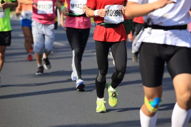 Maraton sporcular Fitness konusunda rekabet