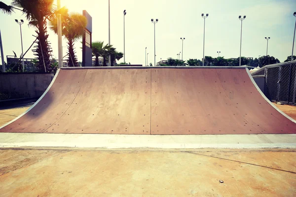 Modern skatepark ramps — Stock Photo, Image