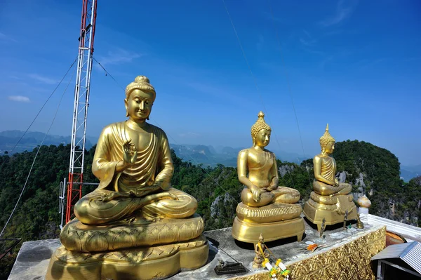 Goldene Buddha-Statuen — Stockfoto