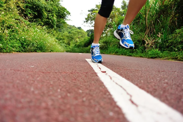 Kobieta młody fitness jogging — Zdjęcie stockowe