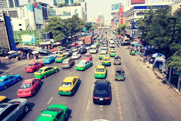 Busy provozu centrální Bangkok — Stock fotografie