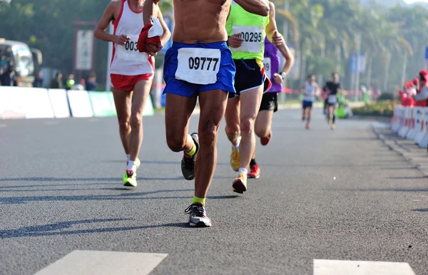 Maratona Corrida Corrida Pessoas Pés Estrada Cidade — Fotografia de Stock