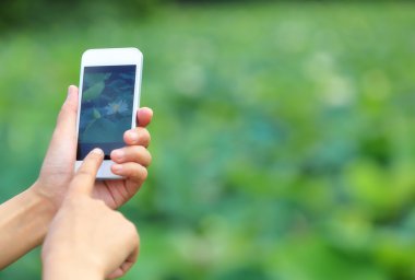 Eller fotoğraf çekme