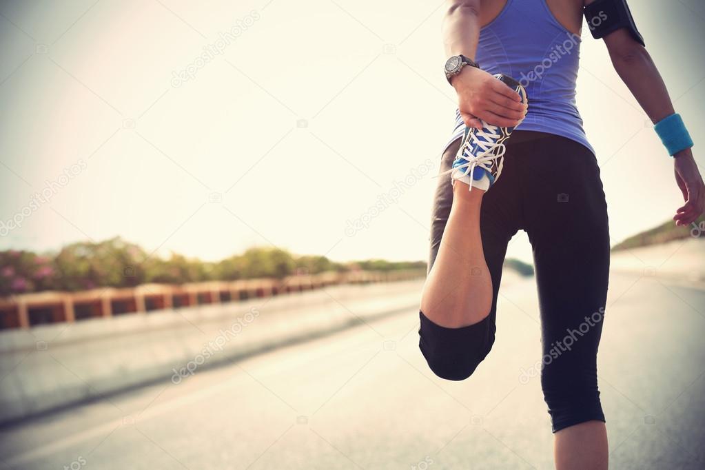 woman runner warm up