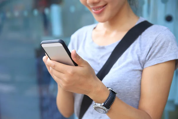 Asian woman use smartphone — Stock Photo, Image