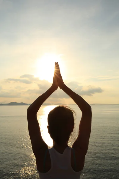 Méditation femme yoga sain — Photo