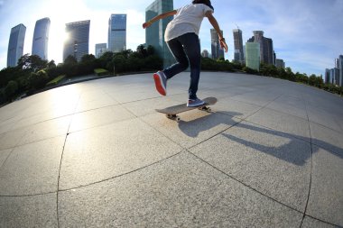 City adlı kaykay erkek