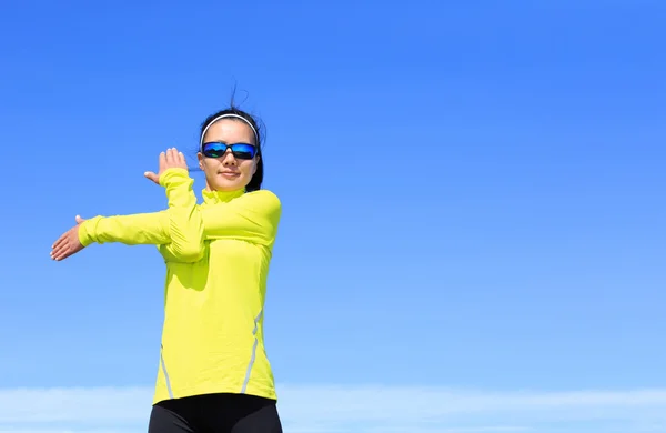 Fitness donna corridore stretching Fotografia Stock