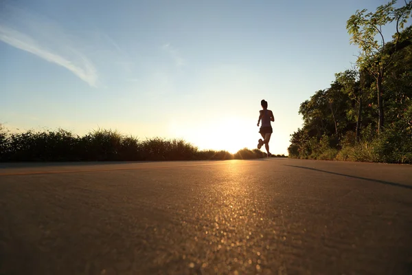 Fitness woman running — Stock Photo, Image