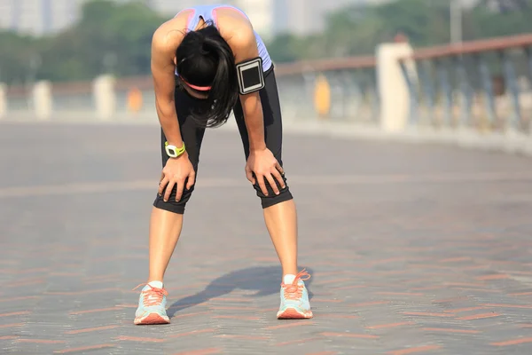 Unavená žena běžec — Stock fotografie