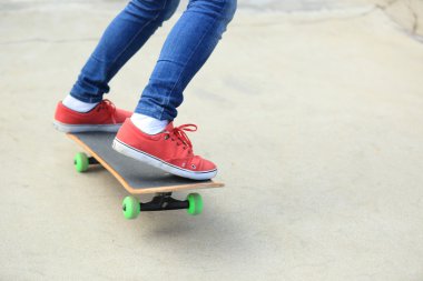 kaykay skatepark bacaklara