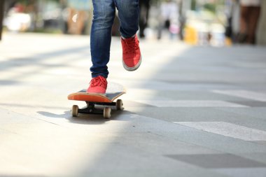 skatepark, Bayan kaykaycı