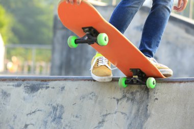 skatepark, Bayan kaykaycı