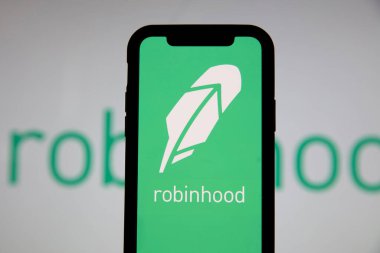 LONDON, İngiltere - Ocak 2021: Robinhood mobil bir cihaz üzerinde finansal yatırım uygulaması