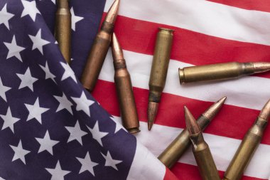 Birleşik Devletler yıldız ve çizgili bayrağında mermi mühimmatı