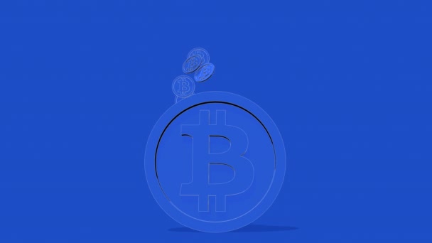 Bitcoinové kryptoměnové mince tekoucí na modrém pozadí. 3D vykreslování — Stock video
