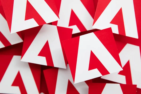 LONDRA, Regno Unito - Maggio 2021: Adobe creative computer software company logo — Foto Stock