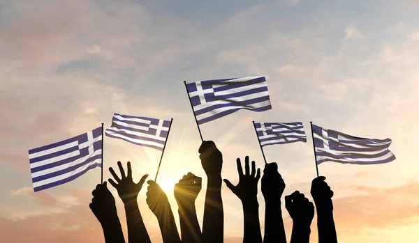 Silhueta de armas levantadas acenando uma bandeira da Grécia com orgulho. Renderização 3D — Fotografia de Stock