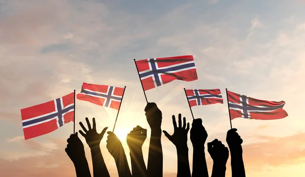 Силует рук підняв з гордістю розмахуючи норвезьким прапором. 3D Рендерінг — стокове фото