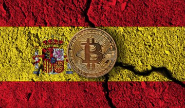 Bitcoin kripto bozuk para ve kırık İspanya bayrağı. Kripto kısıtlamaları