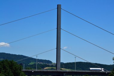 Askılı köprü - linz, Avusturya