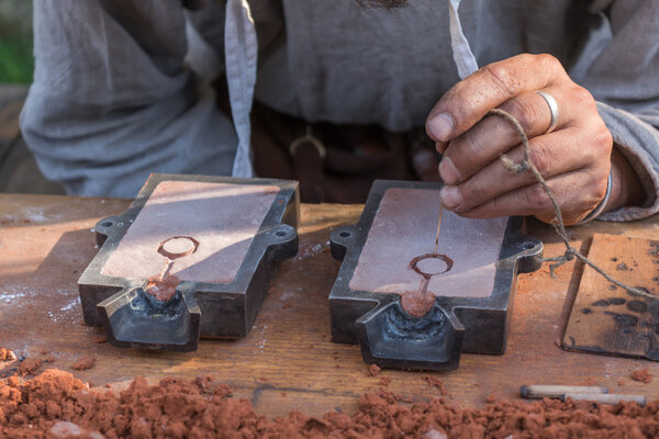 Metalsmith shaping model