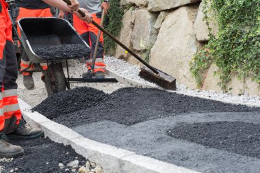 Asfaltlama, inşaat işçileri