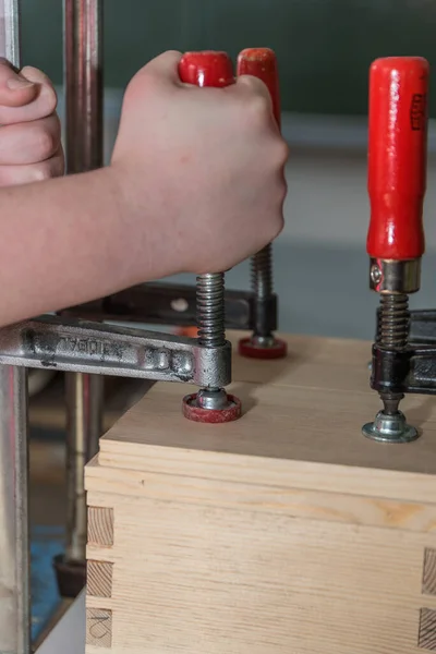 Carpenter Works Wood Workshop Screw Jack Close — Stock Photo, Image