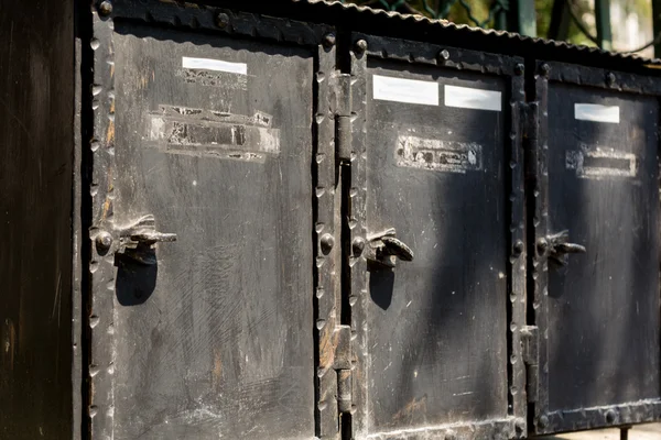 Geleneksel eski letterboxes — Stok fotoğraf