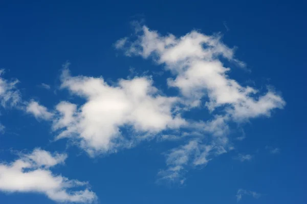 Textura do céu azul com nuvens — Fotografia de Stock