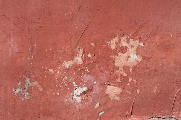 纹理的老墙上长满了红灰泥 — 图库照片