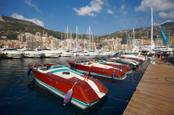 Monaco, Monte-Carlo, 25.09.2008: Yacht Show, Port Hercule, luxur — Fotografia de Stock