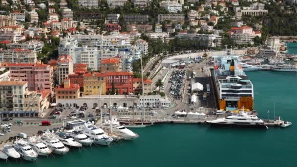 FRANKRIKE, NICE, 15.09.2015: Nice hamn, Korsika färja, lyxyachter, cote dazur — Stockvideo
