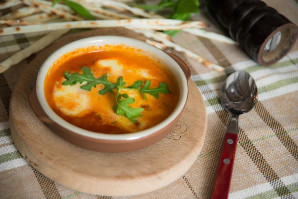 Sabroso borsch rojo ucraniano — Foto de Stock