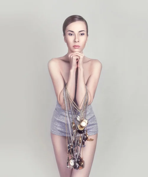 Retrato de la chica, reloj de bolsillo atado — Foto de Stock