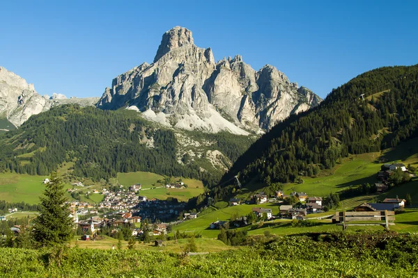 Uma paisagem montanhosa — Fotografia de Stock