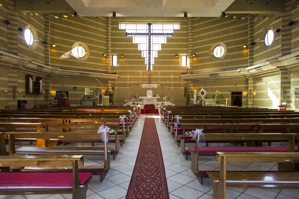 Die Kirche am Hochzeitstag — Stockfoto