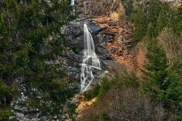 Beautiful Waterfall Vallesinella Madonna Campiglio Autumn Time National Park Adamello — Φωτογραφία Αρχείου