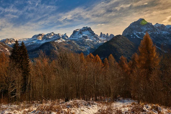 Estância Esqui Madonna Campiglio Paisagem Panorâmica Época Outono Dos Alpes — Fotografia de Stock