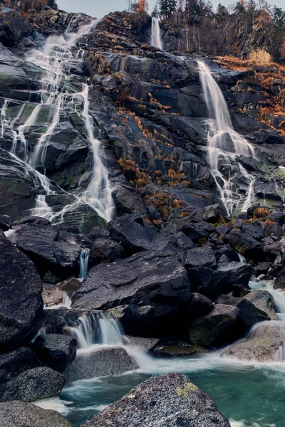 Beautiful Waterfall Vallesinella Madonna Campiglio Autumn Time National Park Adamello — Stock Photo, Image