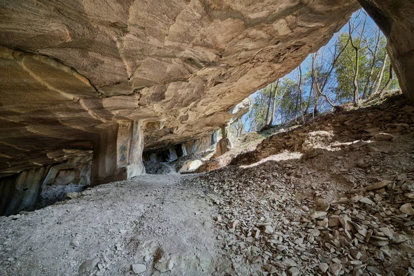 Beautiful Limestone Cave Old Oolitic Stone Quarries Massone Extracted Stone — Stock Photo, Image