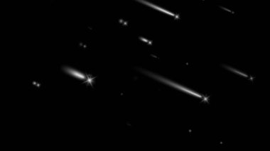 Siyah arkaplanda gerçekçi beyaz meteor yağmuru.