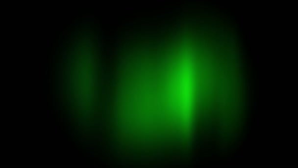 黑色背景下现实的绿色极光 — 图库视频影像