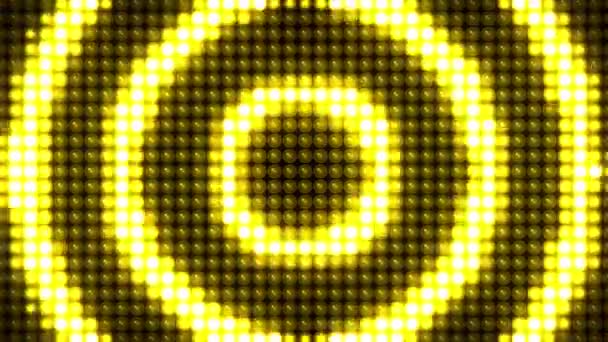 黒の背景に現実的な黄色の光の円の形 — ストック動画
