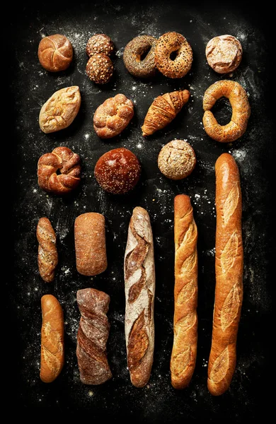 Bakkerij Diverse Soorten Brood Broodjes Stokbrood Bagel Hamburgerbroodje Croissant Van — Stockfoto