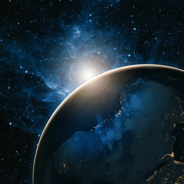 Nascer do sol sobre a Terra. Elementos desta imagem fornecidos pela NASA — Fotografia de Stock